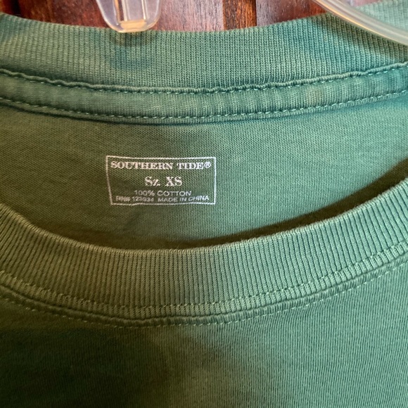 Southern tide men’s XS short sleeve T-shirt - Picture 2 of 3